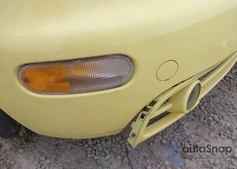 2000 Volkswagen New Beetle Gls z USA, uszkodzony, nr VIN 3VWCD21C8YM468456